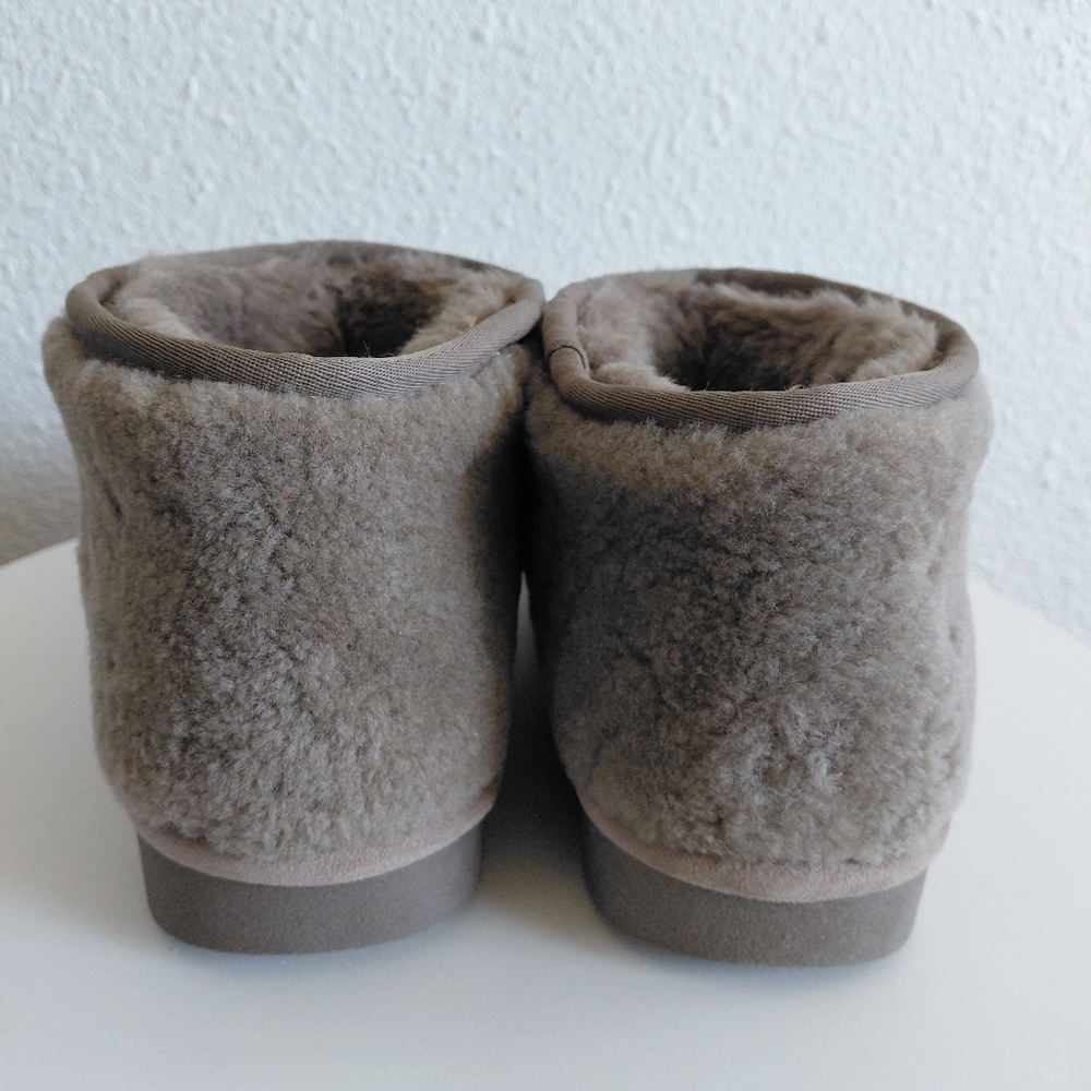 NWOB Steve Madden Cabin Taup Real Fur Upper Faux Fur Lining Booties - Picture 11 of 15